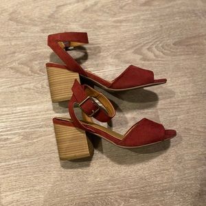 Suede ankle strap heeled sandal